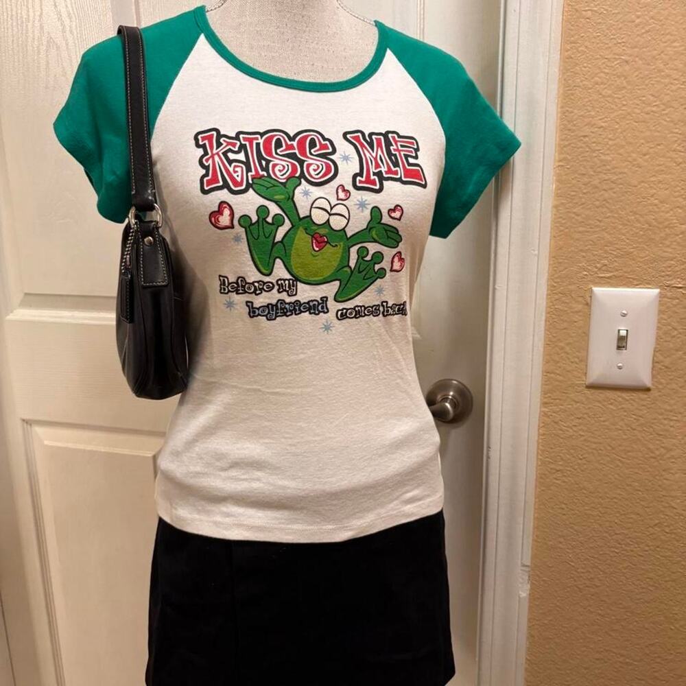 Spunky USA green and white graphic tee. Size large
